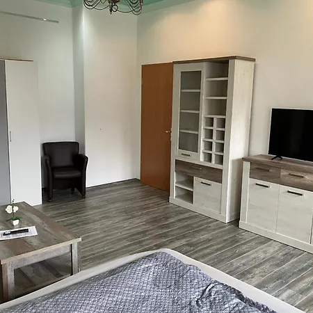 Gaestewohnung Zur Alten Schule شقة ميرانه